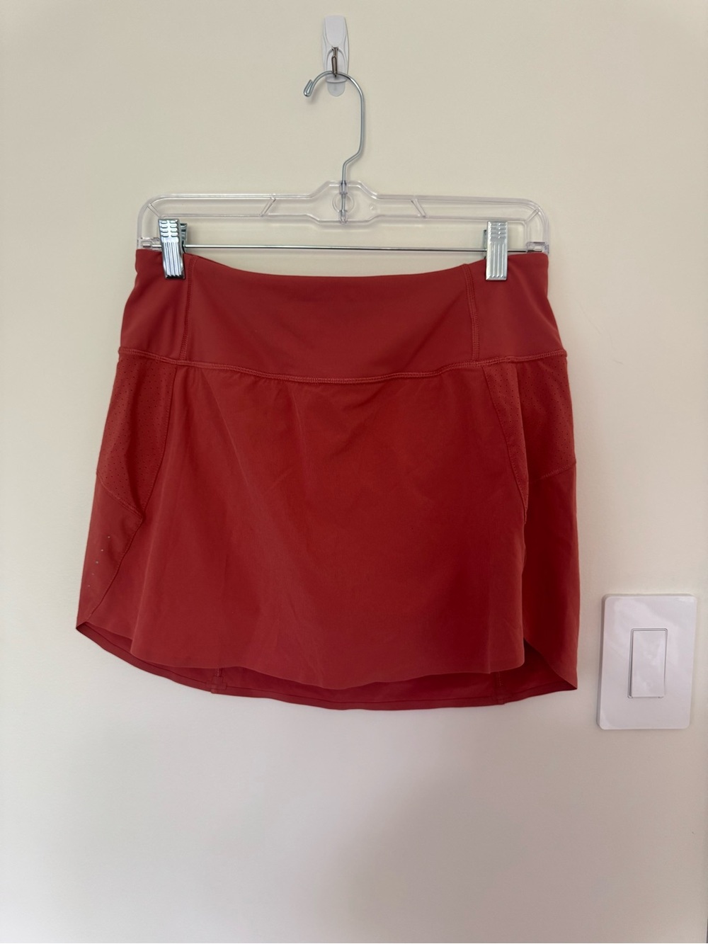Athleta Run With It Skirt
